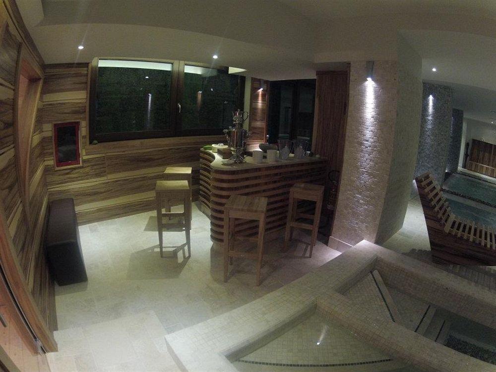 Ovindoli Park Hotel & Spa Bagian luar foto