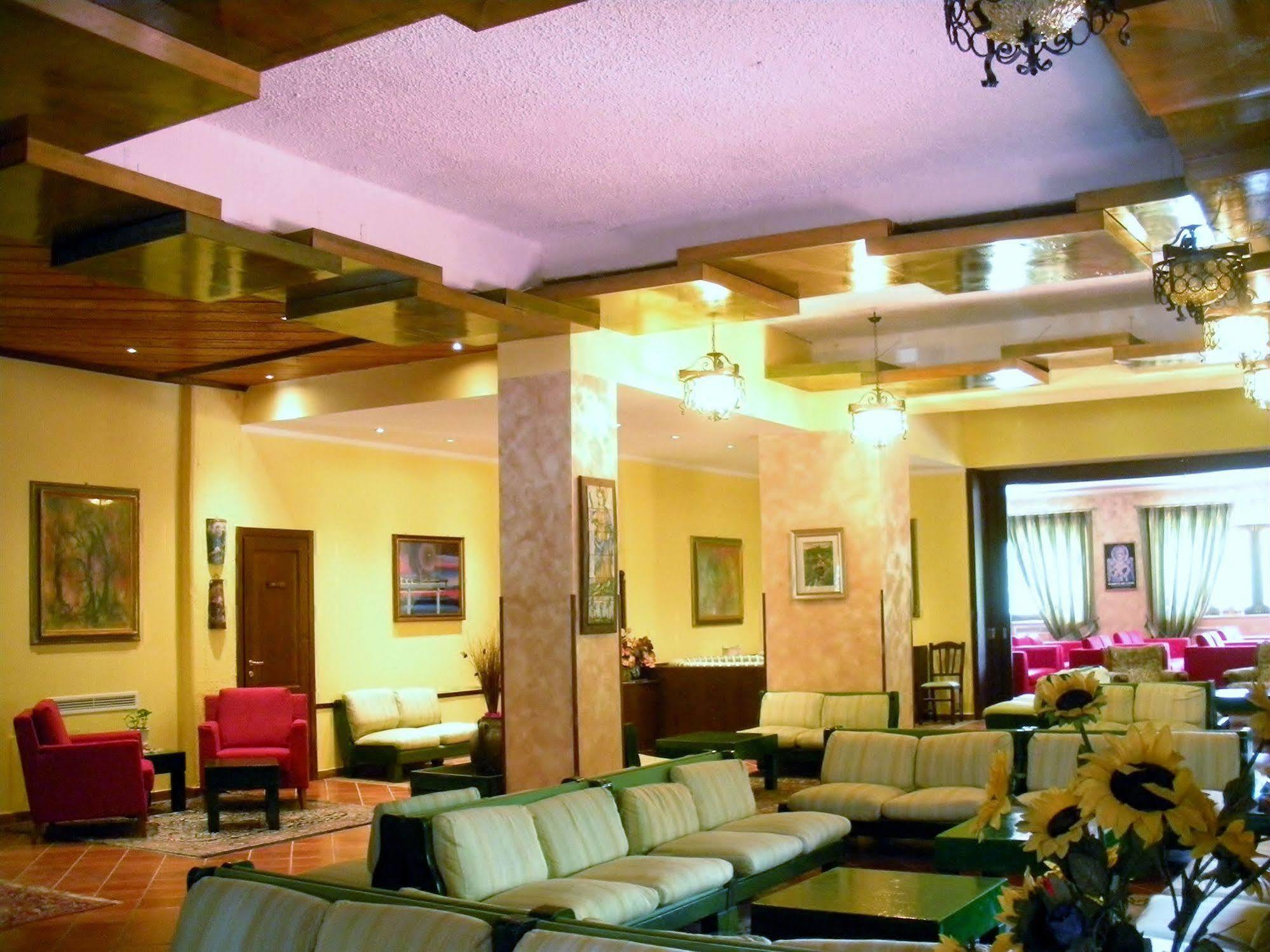 Ovindoli Park Hotel & Spa Bagian luar foto